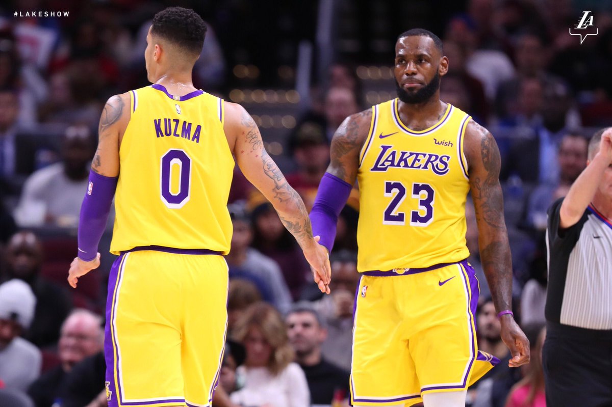 中距离策应 中距离策应