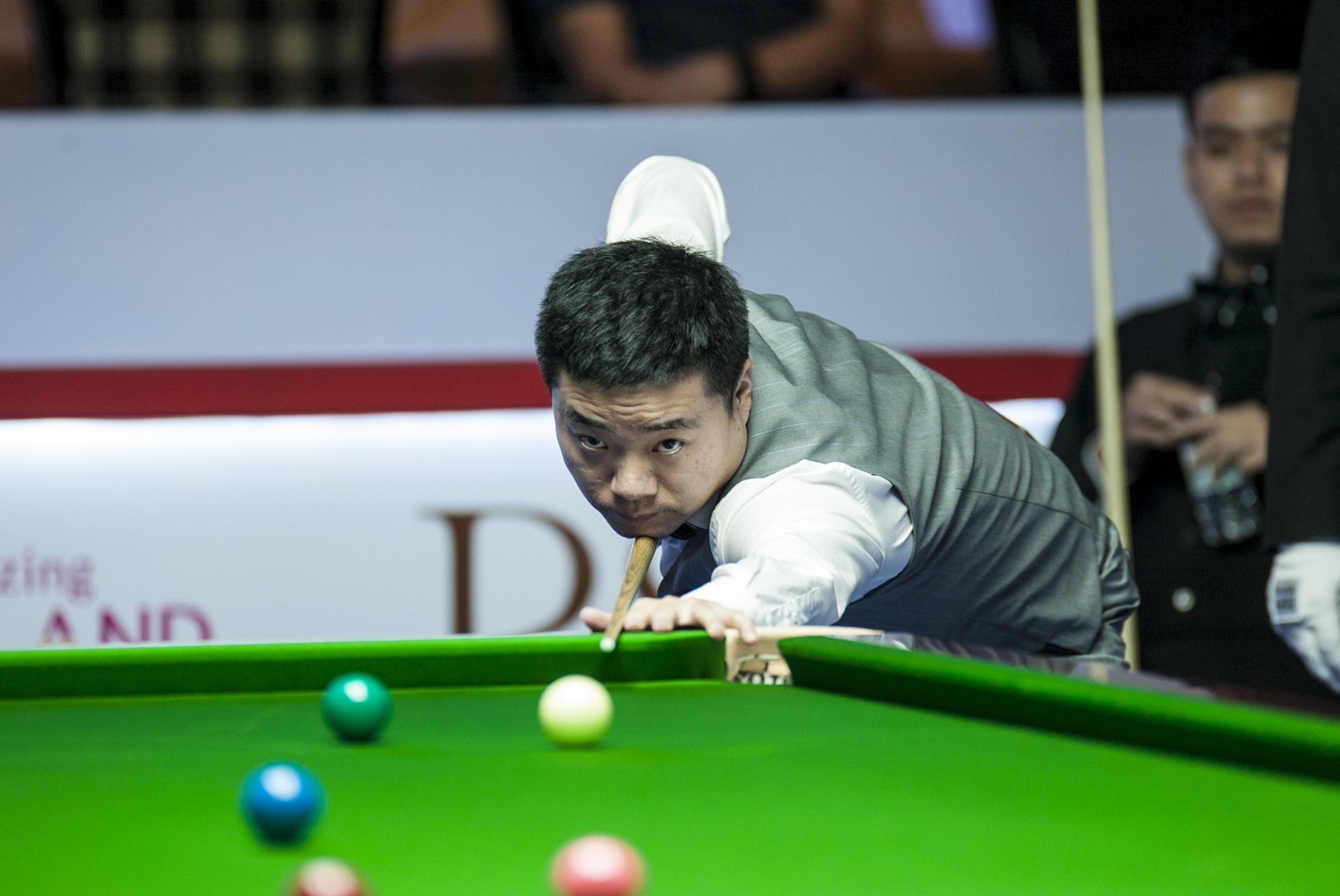 阿德里安成 阿德里安成