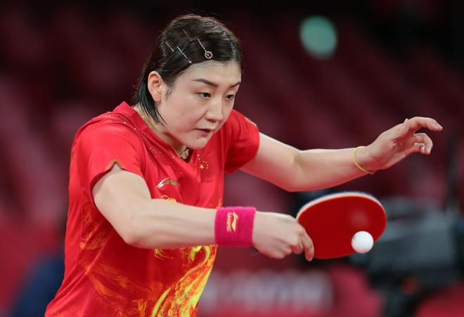 布置清晰明 布置清晰明